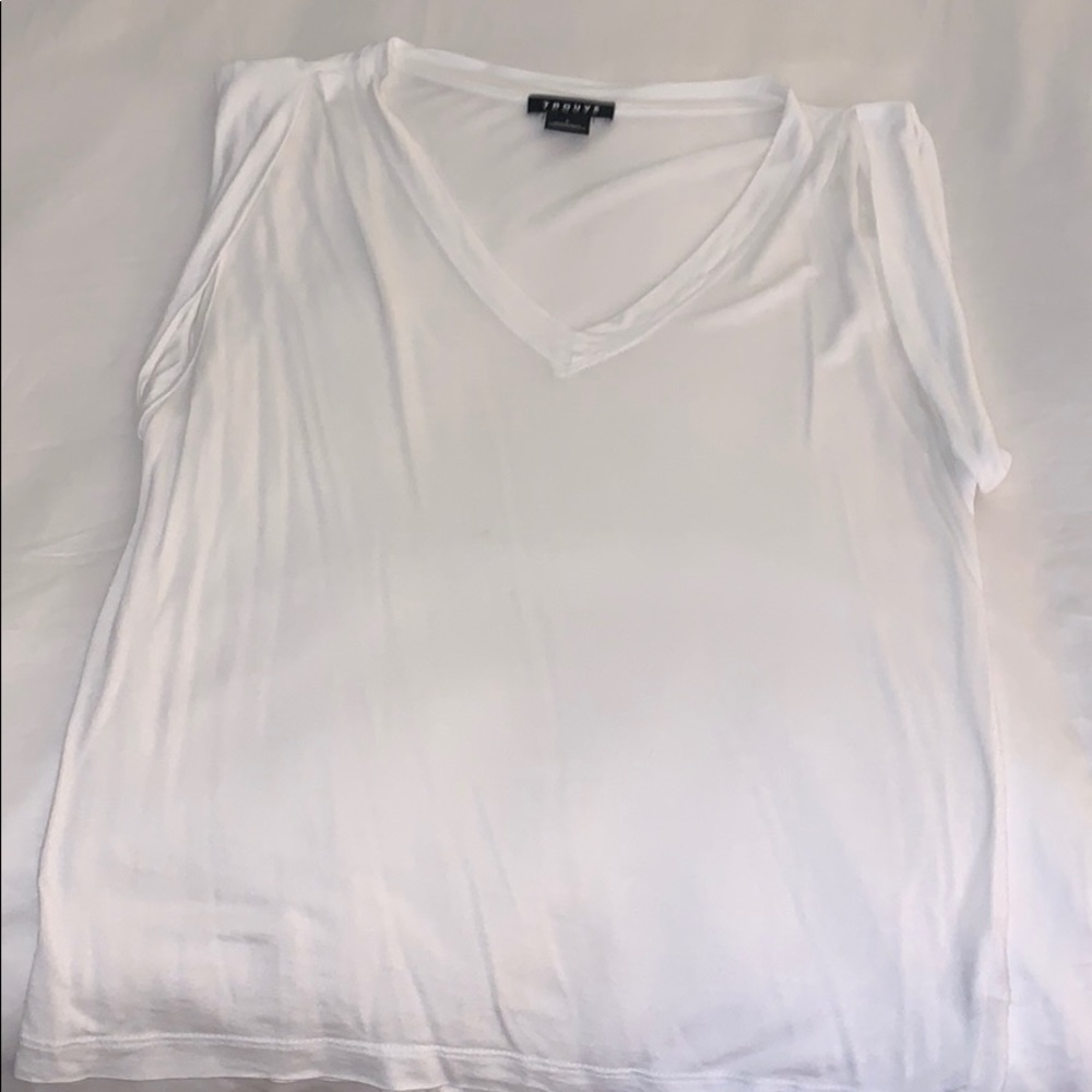 Trouve top